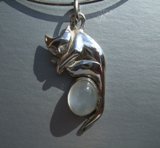 Fine siver cat pendant with moonstone