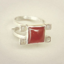 Square carnelian ring silver