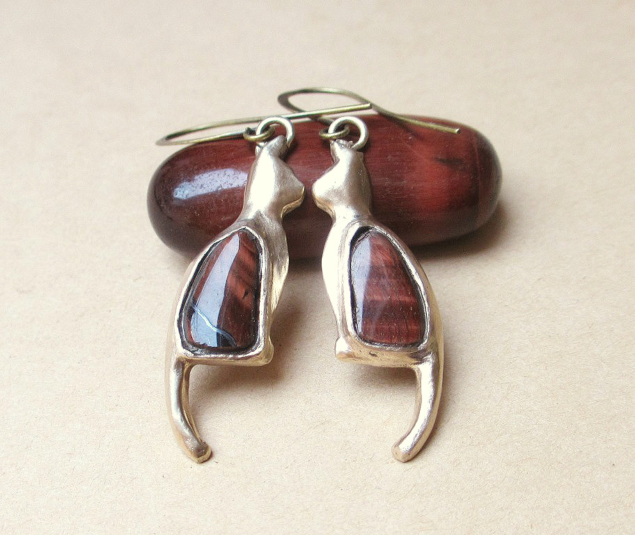 handmade cat earrings egyptian style
