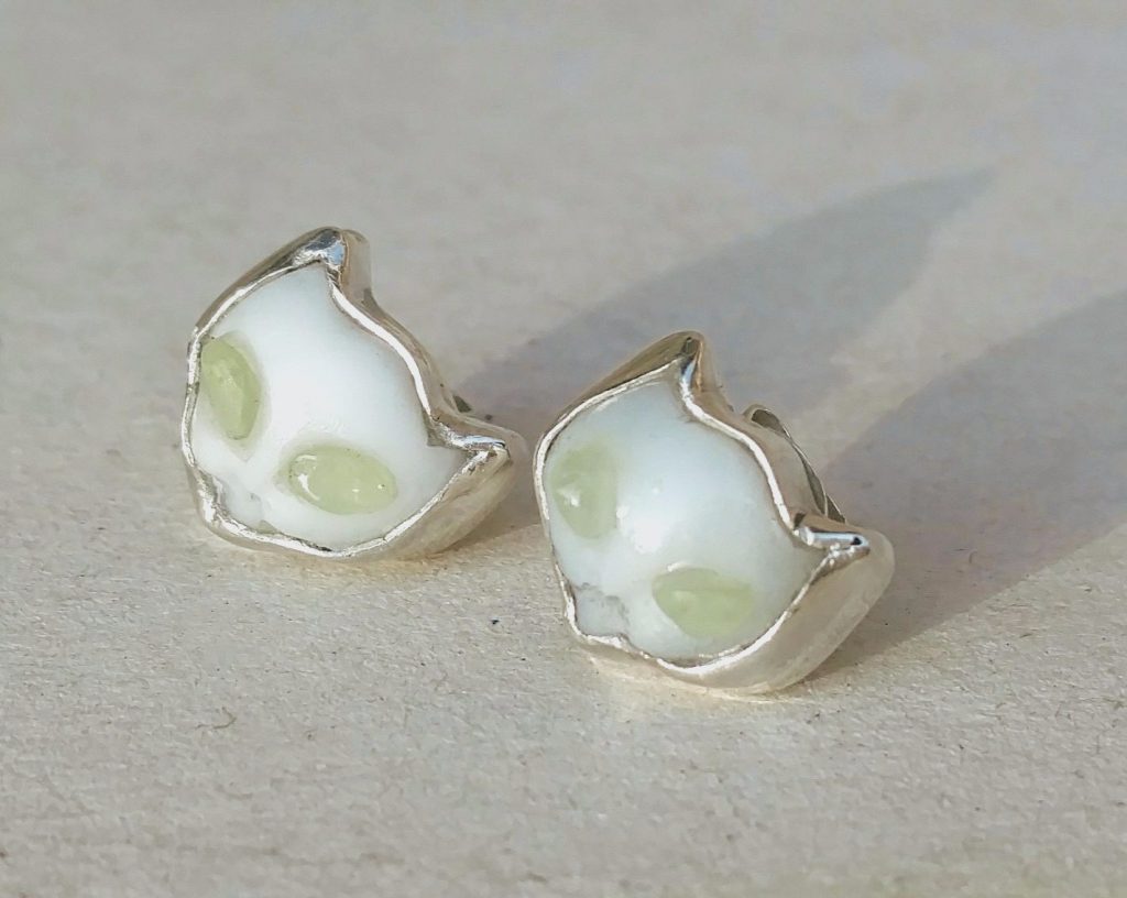 Jewelry hygiene how to clean and disinfect jewelry Zilvera