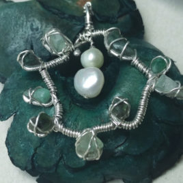 Raw beryl pendant: raw emerald + raw aquamarine, pearls, 925 silver